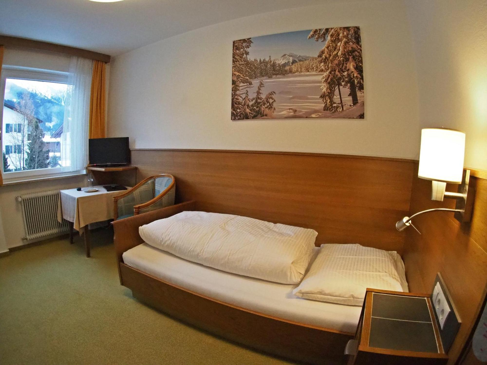 Hotel Egerthof Ζέεφελντ Εξωτερικό φωτογραφία